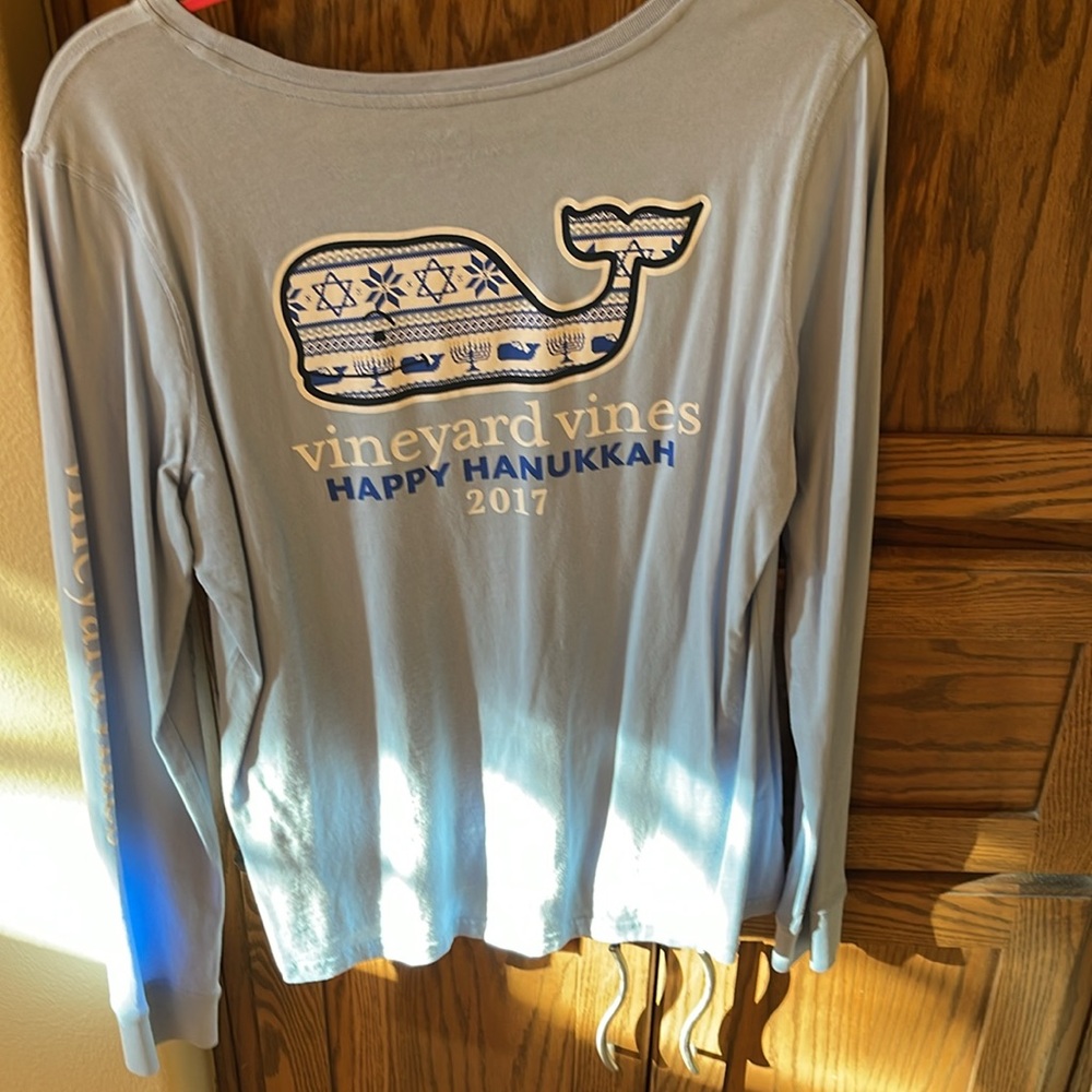 Vineyard Vines Hanukkah 2017 Top Size M EUC